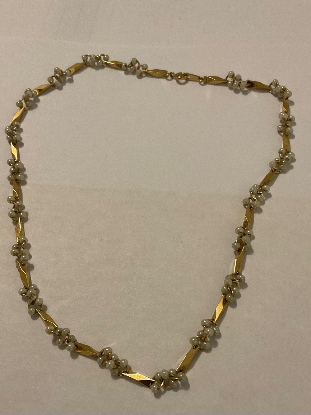 Vintage faux pearl necklace